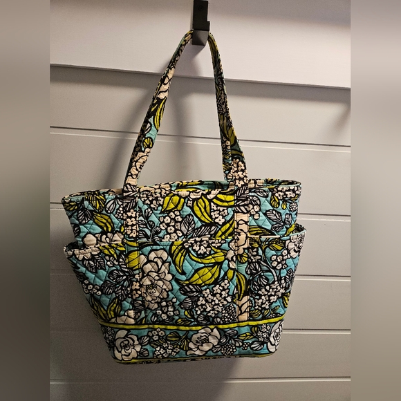 Vera Bradley retired Island Blooms tote - Picture 2 of 5
